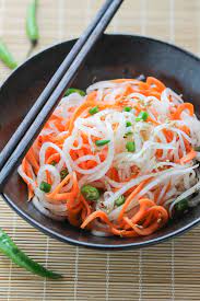 Carrot And Daikon Radish Salad – Spice The Plate