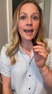 @sariouslysocial's video Tweet