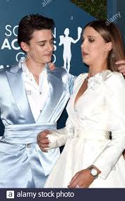 We can thank the screen actors guild for giving us a stranger things reunion early into the year. Pein Amber Millie Bobby Brown And Sadie Sink Sag Awards 2020