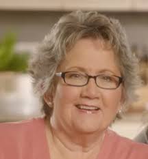 Corinne Arnold's Instagram, Twitter & Facebook