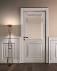 Avec La Nouvelle Collection Dore Le Groupe Garofoli A Voulu Donner Son Interpretation Du Passe En Le Reinve Door Design Interior Doors Interior Classic Doors