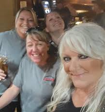 More folks that make Redbarn what it is: