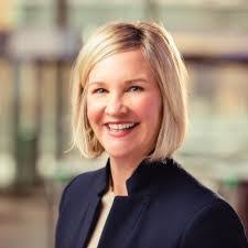 Kate Sisson's Instagram, Twitter & Facebook