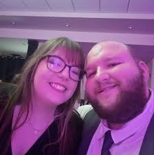 What is the best way to shiny hunt Spiritomb in Scarlet?