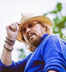 This is going to be my last post if I don't get a 𝙃𝙞💔☹️