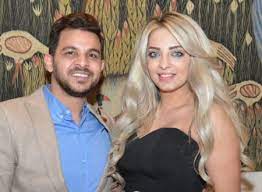 فترة بين عيسى ومحمد عليهما الصلاة والسلام ستمائة سنة. Ù…Ø­Ù…Ø¯ Ø±Ø´Ø§Ø¯ ÙˆÙ…ÙŠ Ø­Ù„Ù…ÙŠ ÙŠØ­ØªÙÙ„Ø§Ù† Ø¨Ø¹ÙŠØ¯ Ø²ÙˆØ§Ø¬Ù‡Ù…Ø§ Ø´Ø§Ù‡Ø¯