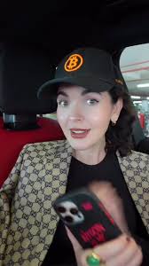 Maria Gavin (@maria.gavin.investor)