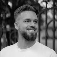 300+ “Dan Andersen” profiler