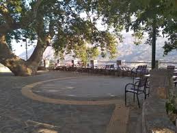 Ο όρος άγιο πνεύμα, χρησιμοποιείται από τις θρησκείες που βασίζονται στην αγία γραφή για να περιγράψει είτε τη θεία δύναμη που βρίσκεται σε ενέργεια, είτε το τρίτο πρόσωπο της αγίας τριάδος. To Byzantino Xwrio Ths Notias Krhths Kai H Idiaiterh Istoria Toy Fwto Apopsh Toy Notoy