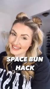 Amanda Bruening's Instagram, Twitter & Facebook