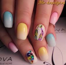 Durante muchos años, por placer estético o por compromiso social, la gran mayoría de celebridades se han pintado las uñas en más de una ocasión. Color De Barniz Para Dedos Como Hacer Una Manicura Feng Shui Y Que Dedos Pintar Manicura De Dinero