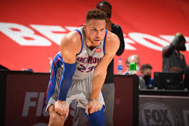 Born blake austin griffin on 16th march, 1989 in oklahoma city, oklahoma, usa and educated at oklahoma christian in edmond, oklahoma, he is famous for los angeles clippers, rookie of the year. Blake Griffin Buyout Is Coming But The Big Decision Is Whether He Will Be Waived Or Stretched Detroit Bad Boys