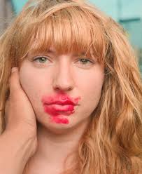 The Makeout Project：攝影師找來150個人接吻，然後拍下他們吻後的表情- A Day Magazine