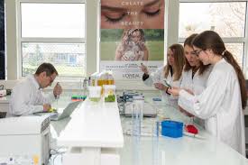 Ce que L'Oréal attend de son nouvel incubateur "sciences vertes" d'Evry