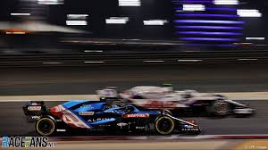 The aim was to mix up grid positions for the race, but due to unpopularity the fia reverted to the above qualifying format for the chinese gp, after running the format for only two races. Different Track Limits Rules For Qualifying And Race In Bahrain Racefans