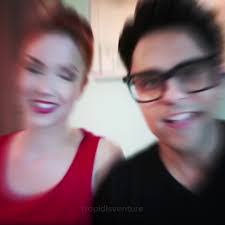 Kelly Farrell's Instagram, Twitter & Facebook