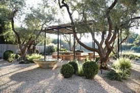 Resulting in an exterior these are modern, chic gardens and outdoor entertainment spaces specifically designed for cooking. 10 Garden Ideas To Steal From The Modernists Gardenista