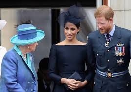 4the queen's statement was a telling contrast to harry and meghan's vicious interviewcredit: Queen Elizabeth S Statement On Prince Harry Meghan Markle S Future Roles Titles