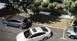 A cél a párhuzamos parkolás guinness rekordjának megdöntése volt: Parhuzamos Parkolas Cimke Autoaddikt