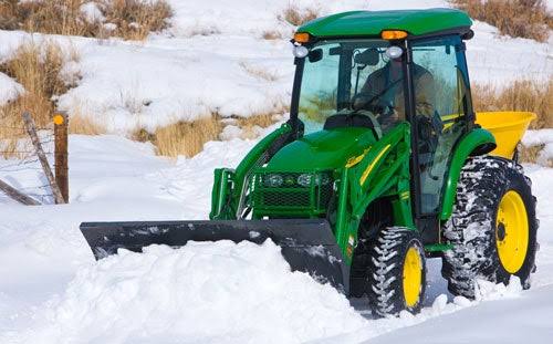 John Deere 4720 Tractor