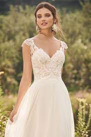 Top qualität zu unschlagbar günstigen preisen. Brautmode Koln Bei Cinderella Brautkleider In Allen Preisklassen Stilen
