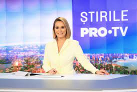 După două săptămâni de absenţă, andreea esca a revenit la pupitrul ştirilor pro tv. Pro Tv Interviu Andreea Esca In Fiecare An De 1 Decembrie Am EmoÈ›ii Extraordinar De Mari