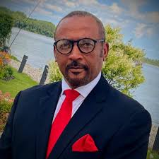 66 Pontiac GTO or 70 Dodge Challenger R/T 🐎