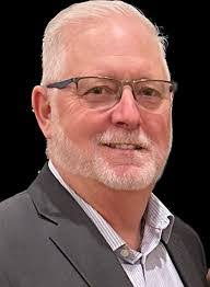 Ryan Farry's Instagram, Twitter & Facebook