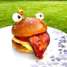 Real durr burger found in desert! A Real Durr Burger Made By The Kamado King On Insta Pretty Cool Fortnitebr