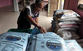 Lot 10975 10976 block 16 kcld jalan song kampung tabuan lalang sarawak 93350 kuching sarawak malaysia. Sarawak Benarkan Kedai Perkakasan Pertanian Alat Ganti Buka 2 Kali Seminggu Free Malaysia Today Fmt