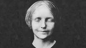 Rachael Corrigan (@rachaelcorrigan)