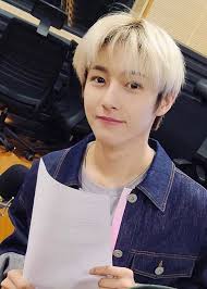 I know i might say this a lot, but let's all take a moment to realize how blessed we really were to be graced with the hairstyles nct dream gave us. Renjun 24 7 I Offer You Blond Black Haired Rend
