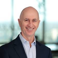 Michael Peet's Instagram, Twitter & Facebook