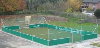 Die fläche von 10800 qm entspricht 1,08 hektar. Grundschule Windflote Mini Fussballfeld Bielefeld
