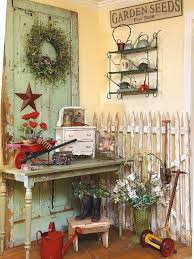 Country Gardens Magazine Spring 2013 From Our May 2013 Issue A Kentucky Shopowner Puts A Cheerful Garden Antique Booth Displays Decor Antique Booth Ideas