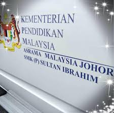 Sultan i̇brahim artık padişah olmuştu fakat başka sorunlar ortaya çıkmıştı. Asrama Malaysia Johor Sigs Official Home Facebook