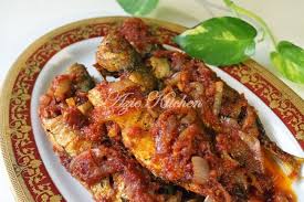 Tengok peti ais, masak aje la apa yang ada. Ikan Selar Goreng Berlado Yang Sungguh Sedap Azie Kitchen