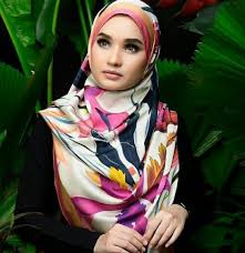 See more ideas about hijab tutorial, hijab designs, tudung shawl. Tips Bisnes Jual Tudung Online