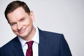 Al Pitcher till Lindesberg i höst för att testa nya skämt