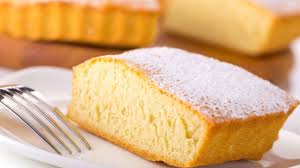 È l'alternativa più dolce per chi non vuole privarsi di una torta pur non potendo (o non volendo) mangiare alcuni alimenti. Torta Al Limone Senza Farina Latte E Burro Squisita Facile E Con 145 Kcal