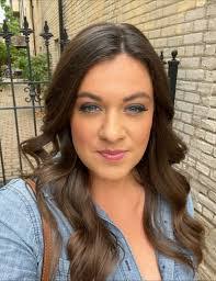 Jenna Ernst's Instagram, Twitter & Facebook