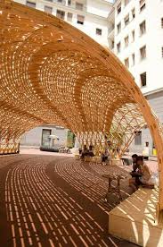 Pavillon Mit Struktur Im Holzgitter Und Muschelformat Waldpavillon Narchitekten Holzgitte Mit Bildern Parametrische Architektur Landschaftsdesign Landschaftsplanung