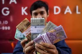 Kadar pengangguran malaysia turun pada bulan april. 4 068 Lokasi Bank Penukaran Uang Baru Untuk Lebaran 2021 Halaman All Kompas Com