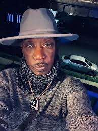 kurt evans (@kurteva02546234)