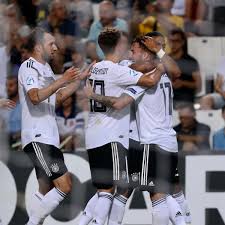 Gegen dänemark fiel die entscheidung erst im elfmeterschießen. News Ticker Zur U21 Em Kein Fifa Kein Fortnite Das Zockt Das Deutsche Team Fussball