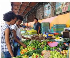 Les caméras de tf1 en ont un peu trop montré lorsqu'elles se sont rendues dans les coulisses du zénith de lille, au cours de la soirée miss france 2019. Tf1 A Vous De Designer Le Plus Beau Marche Des Antilles Guyane Organisez Vos Sorties Concert Spectacles Et Cinema En Martinique Avec France Antilles Franceantilles Fr