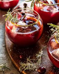 This drink gets its name because it's the perfect drink to have after a tough day on the slopes. 30 Punch Bowl Cocktail Recipes For Holiday Parties Purewow
