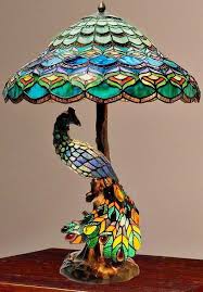 Buntglas Pfaulampe In 2020 Stained Glass Table Lamps Tiffany Stained Glass Tiffany Style Lamp