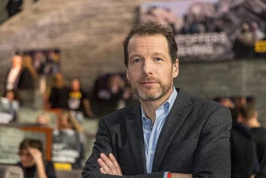 Herman van der Zandt gaat vanaf 2025 De Slimste Mens presenteren