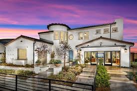 Mccaffrey Homes Oaks Tesoro Viejo In Madera Front Exterior With Santa Barbara Architecture Madera New Homes New Home Communities